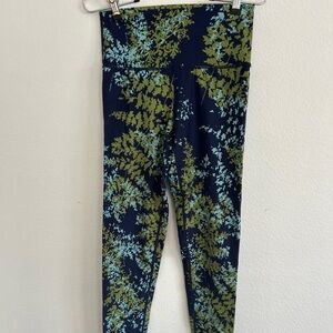 Vibrant Kids Leggings - Navy and Olive Aries